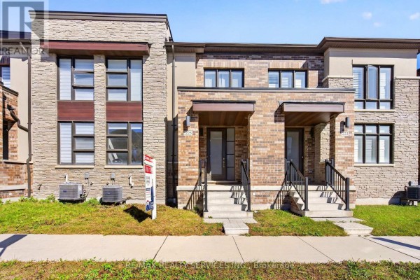 225 Coronation Road, Whitby