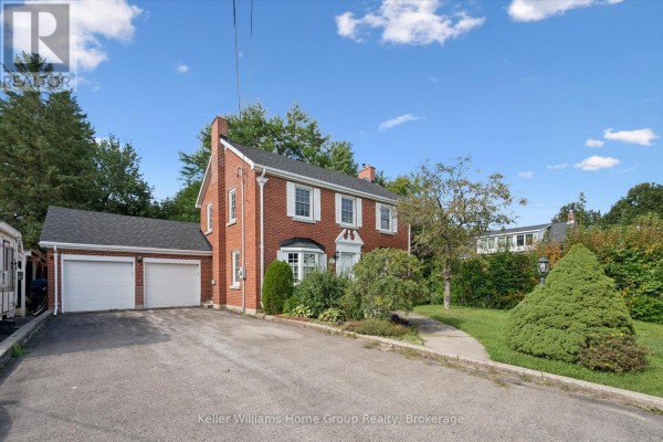 225 Elora Street, Centre Wellington, ON, photo 2