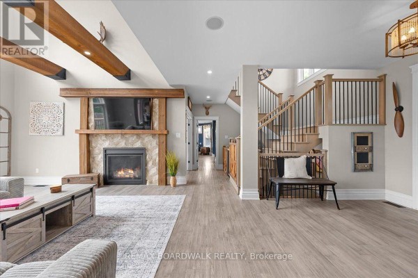 225 Hillcrest Drive, Mississippi Mills, ON, photo 3