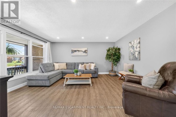 Cold room - 225 Maccrae Drive, Haldimand, ON N3W1K5 Photo 5