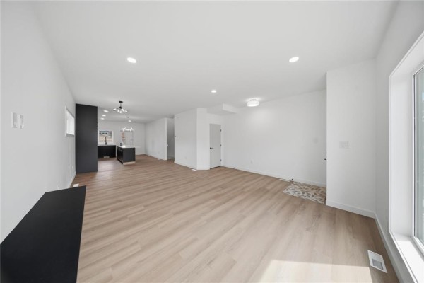 Bedroom - 225 Parkview Street, Winnipeg, MB R3J1S4 Photo 4