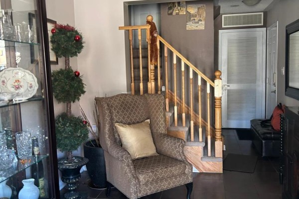 225 Schreyer Crescent, Milton, ON L9T7B6 Photo 3