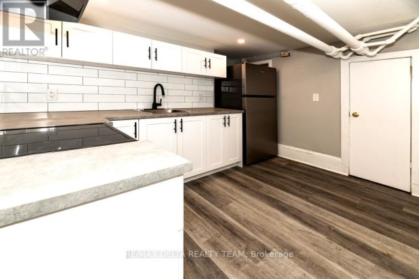 225 St. Patrick Street, Ottawa, ON K1N5K2 Photo 2