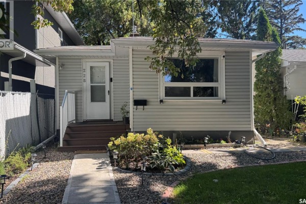 225 Toronto Street, Regina