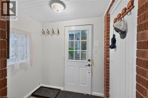 4pc Bathroom - 2250 #56 Highway, Glanbrook, ON L0R1C0 Photo 4
