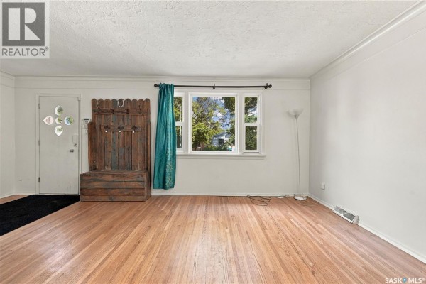 Bedroom - 2250 Mackay Street, Regina, SK S4N2S8 Photo 5