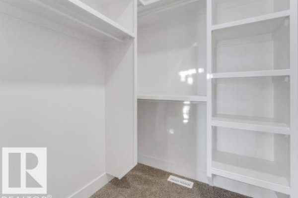 Primary Bedroom - 22538 83a Av Nw, Edmonton, AB T5T7Y8 Photo 4