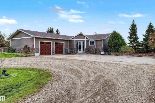Dining room - 22549 Twp Road 511, Rural Strathcona County, AB T8C1H1 Photo 2