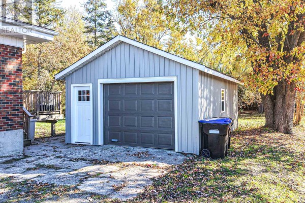 2255 O'neil Street, Ramara, ON L0K1B0 Photo 2