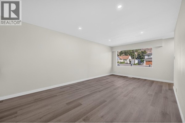 Bedroom - 2257/2259 Valleyview Drive, Kamloops, BC V2C4C8 Photo 3