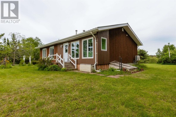 Bath (# pieces 1-6) - 2258 Cape Bear Road, Beach Point, PE C0A1V0 Photo 4