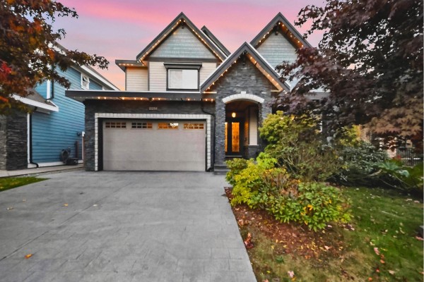 2258 Madrona Place, Surrey