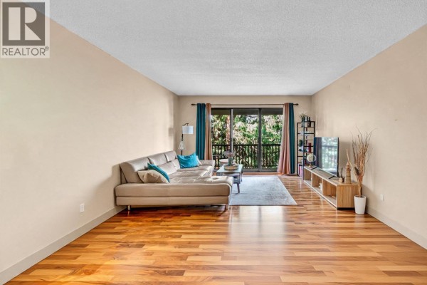 226 12170 222 Street, Maple Ridge, BC V2X8H1 Photo 4