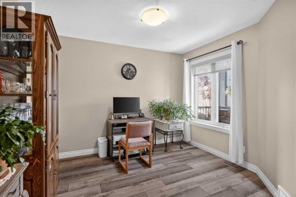 Living room - 226 Cimarron Drive, Okotoks, AB T1S0A8 Photo 3