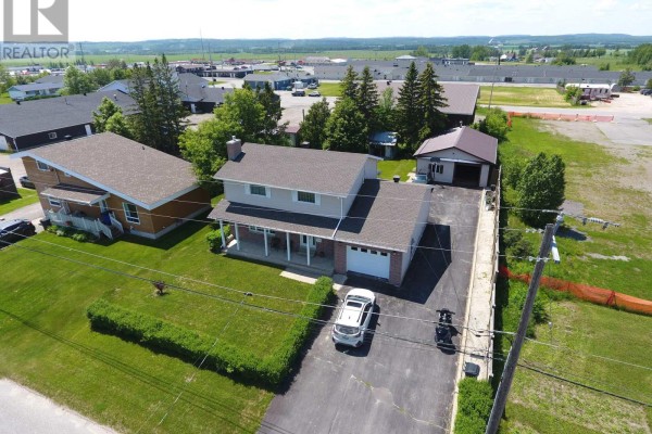 226 Laurette Street, Temiskaming Shores, ON, photo 2