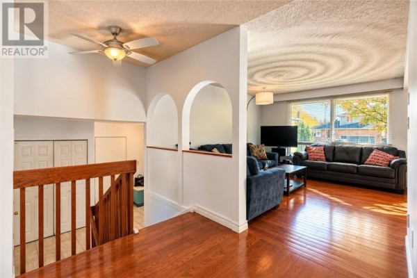 226 Mcnaughton Avenue, North Bay, ON, photo 3