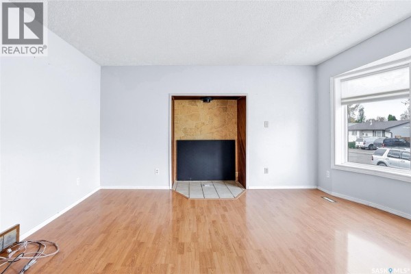 2pc Bathroom - 226 O'regan Crescent, Saskatoon, SK S7L6T2 Photo 4