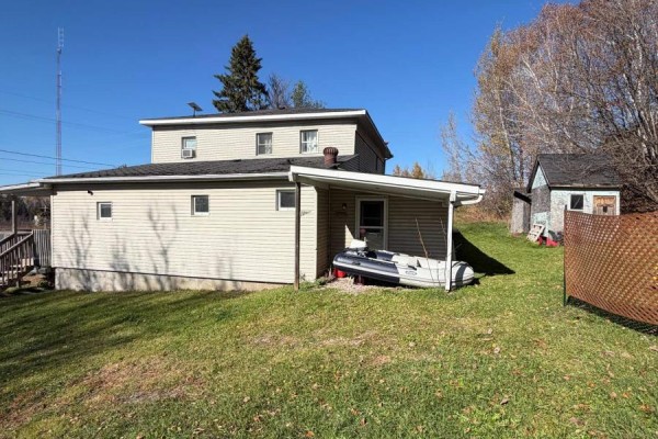226 Railway Street, Bonfield, ON P0H1E0 Photo 5