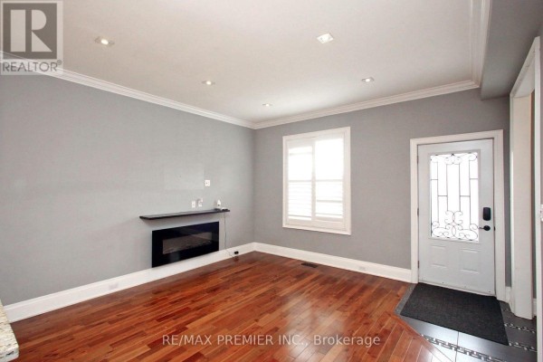 Bedroom - 226 Ritson Road S, Oshawa, ON L1H5H7 Photo 5
