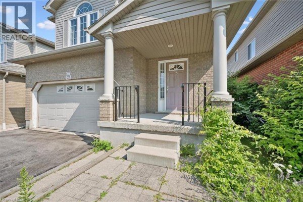 4pc Bathroom - 226 Sleaford Street, Waterloo, ON N2J4Z7 Photo 4
