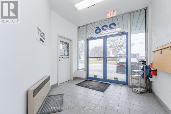 226 Speedvale Ave W Avenue, Guelph, ON, photo 2
