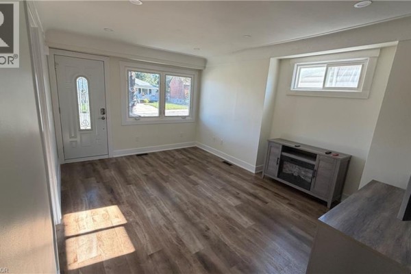 Recreation room - 226 West 18th Street, Hamilton, ON L9C4G9 Photo 4