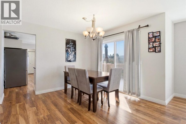 Foyer - 2260 Omineca Place, Kelowna, BC V1V1H7 Photo 5