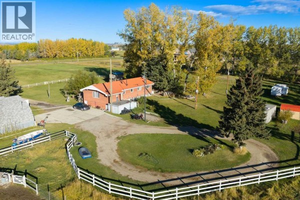 Primary Bedroom - 226184 76 Street E, Rural Foothills County, AB T1S3W2 Photo 5