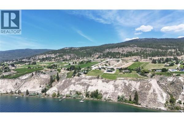 2262 Naramata Road, Naramata, BC V0H1N1 Photo 4