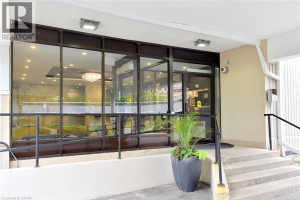 2263 Marine Drive Unit# 401, Oakville, ON, photo 2