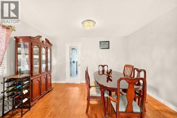 22637 Fraserbank Crescent, Richmond, BC V6V2L8 Photo 5