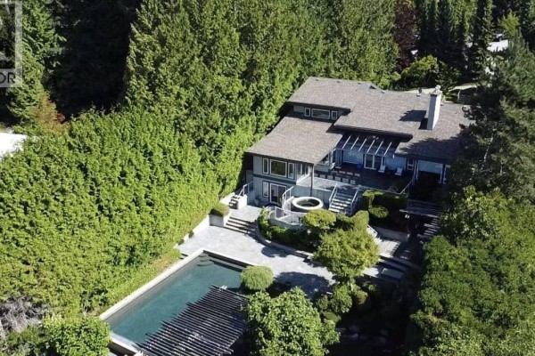 2265 Chairlift Road, West Vancouver, BC, photo 2