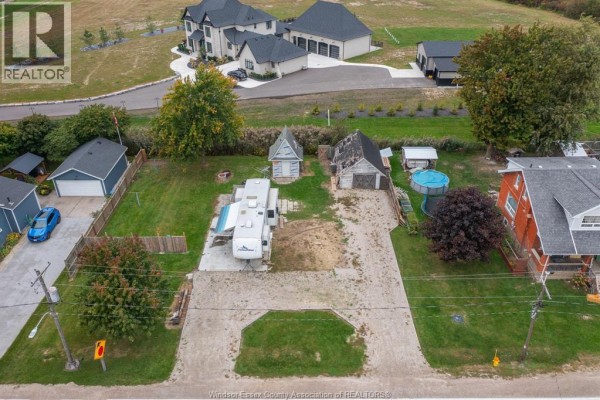 2265 County Rd 31, Lakeshore, ON, photo 2