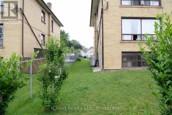 2265 Kipling Avenue, Toronto, ON, photo 3