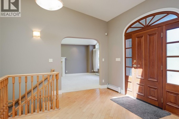 Den - 2265 Sage Lane, Saanich, BC V8N6L6 Photo 5