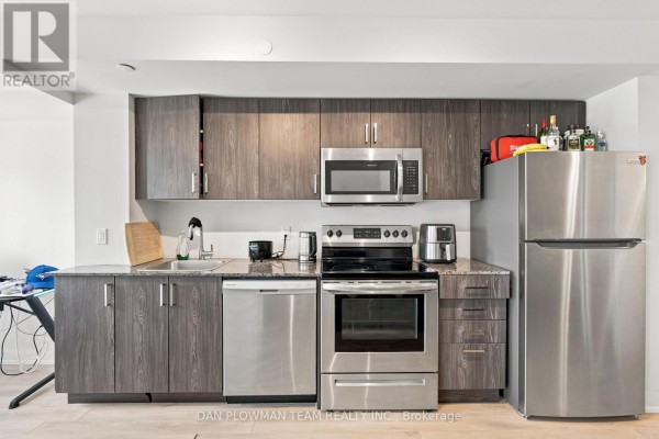 Den - 227 - 20 Meadowglen Place, Toronto, ON M1H2Y5 Photo 5