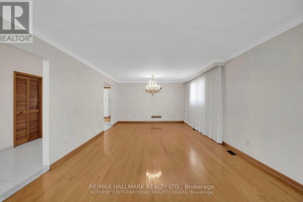 227 Elgin Mills(main Floor) Road W, Richmond Hill, ON L4C4M1 Photo 2