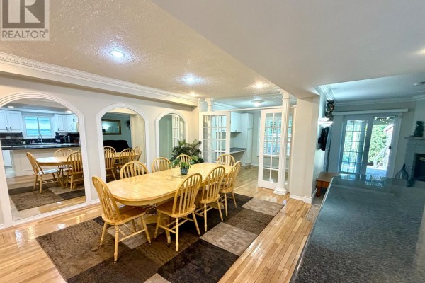 Family room - 227 Hickling Trail, Barrie, ON L4M5W6 Photo 5