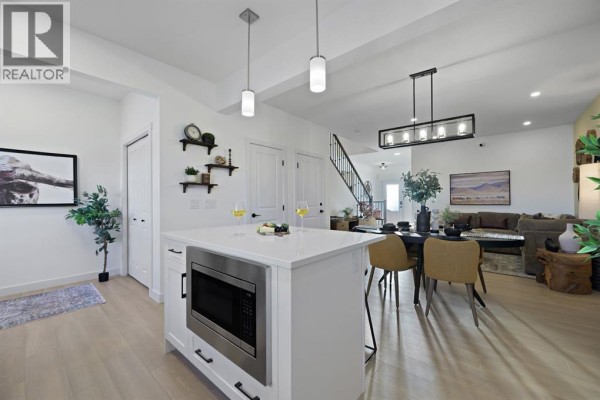 4pc Bathroom - 227 Lewiston Drive Ne, Calgary, AB T3P0T7 Photo 3
