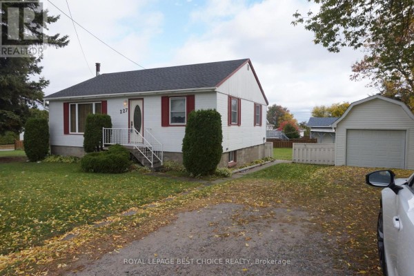 227 Meridian Avenue, Temiskaming Shores
