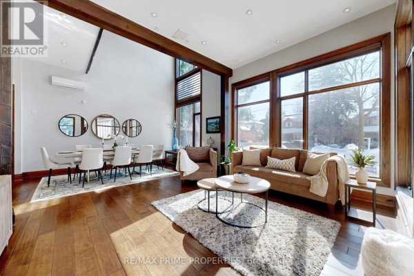 Living room - 227 Second Street, Whitchurch Stouffville, ON L4A1B9 Photo 4