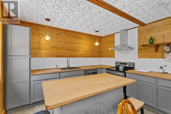 Utility room - 227 Somerset Road, Italy Cross, NS B4V0M1 Photo 4