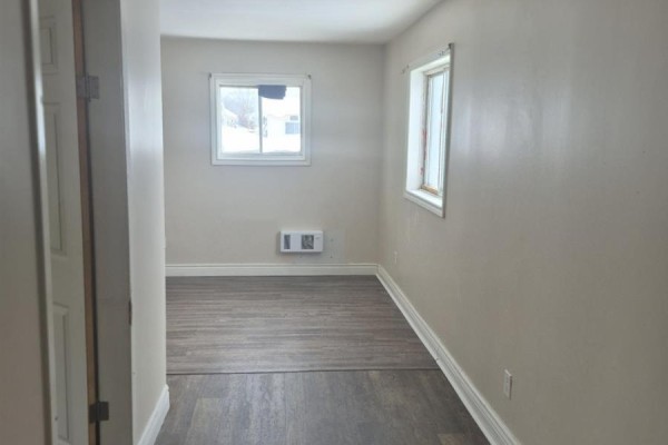 Laundry room - 227 Turner Ave, Sault Ste  Marie, ON P6C4S8 Photo 4