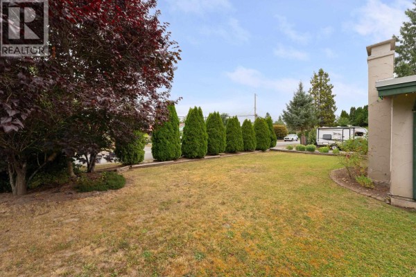 22702 123 Avenue, Maple Ridge, BC V2X4E4 Photo 4