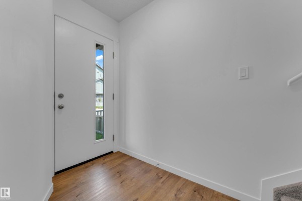 Bedroom 2 - 22711 84 Av Nw, Edmonton, AB T5T4B4 Photo 5