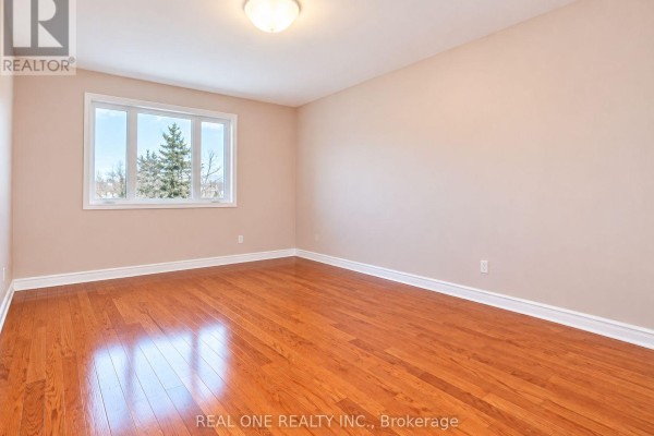 2272 Osprey Lane, Oakville, ON L6M4A8 Photo 2