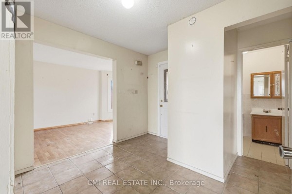 Dining room - 2275 Chapman Court, Pickering, ON L1X2G1 Photo 5