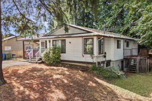 2277 Mouldstade Road, Abbotsford, BC V2S3X5 Photo 2