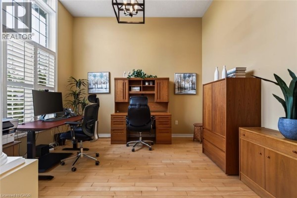Loft - 2278 Turnberry Road Unit# 13, Burlington, ON L7M4S6 Photo 5