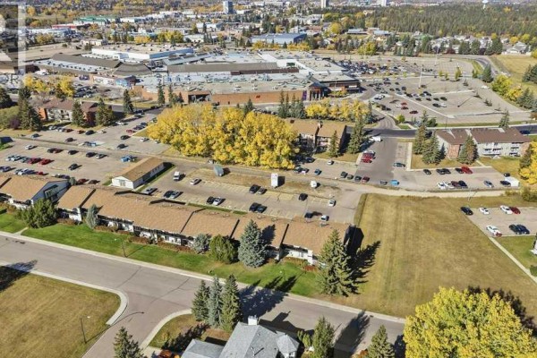 Bedroom - 228, 54 Bell Street, Red Deer, AB T4R1M8 Photo 2